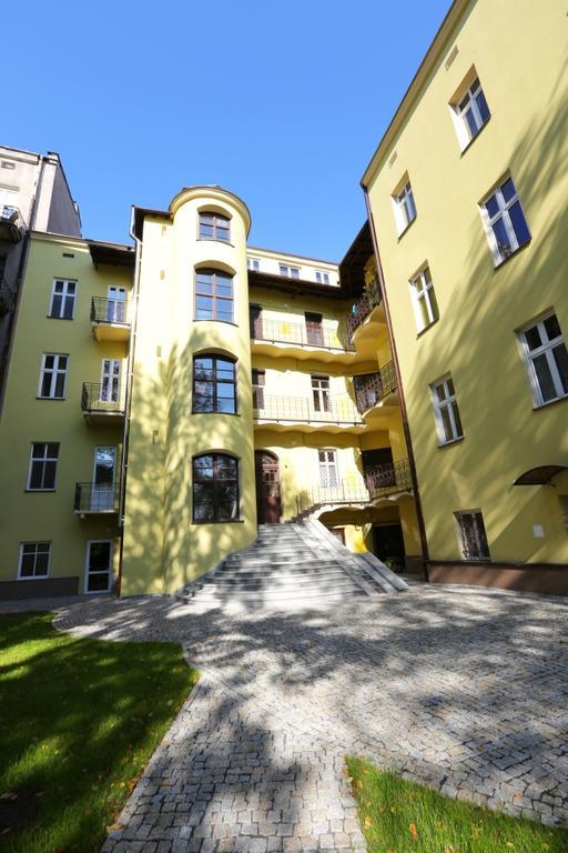 Ar Krakow
